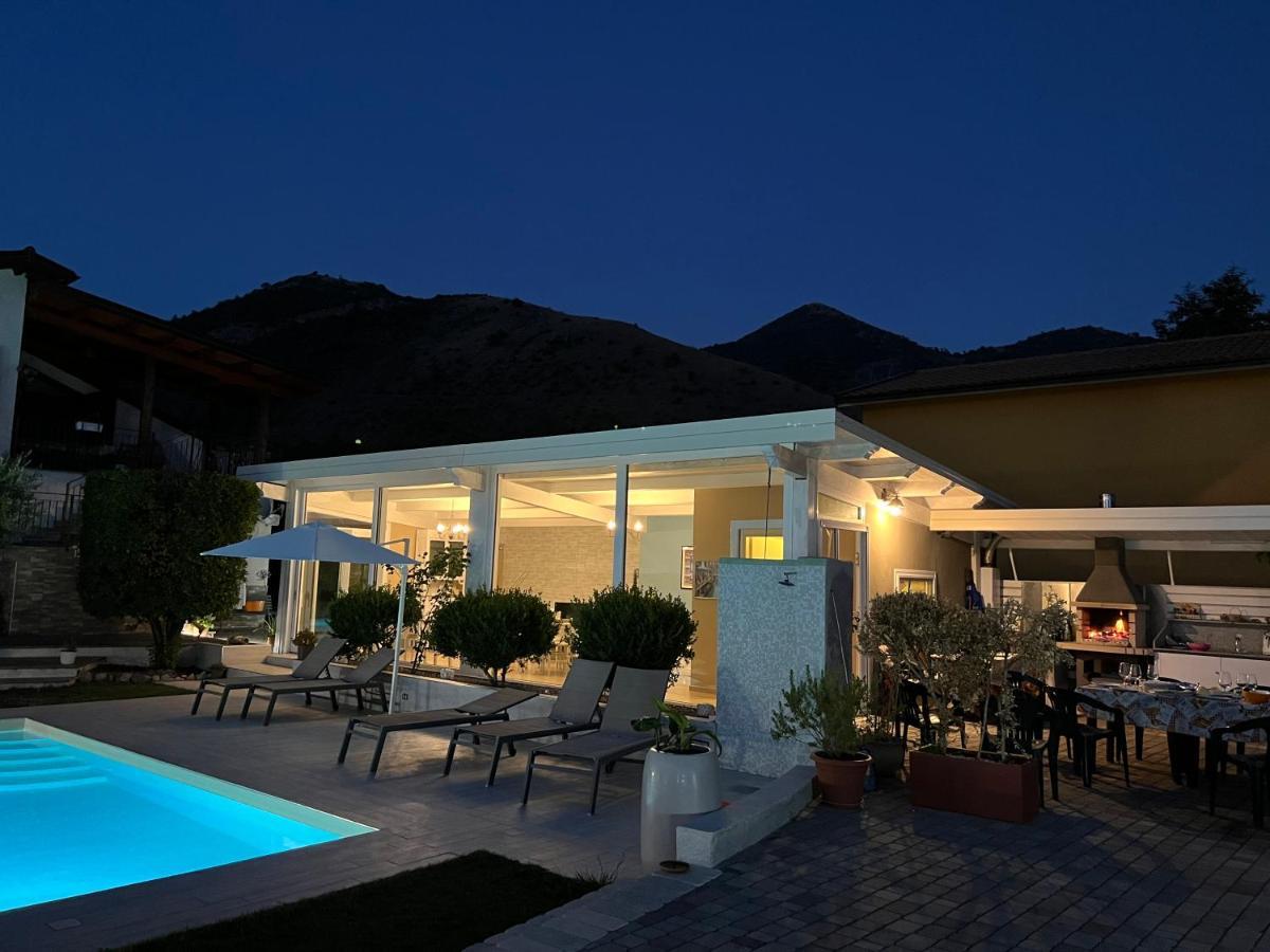 モラーノ・カーラブロ La Brezza Del Pollino Bed & Breakfast エクステリア 写真