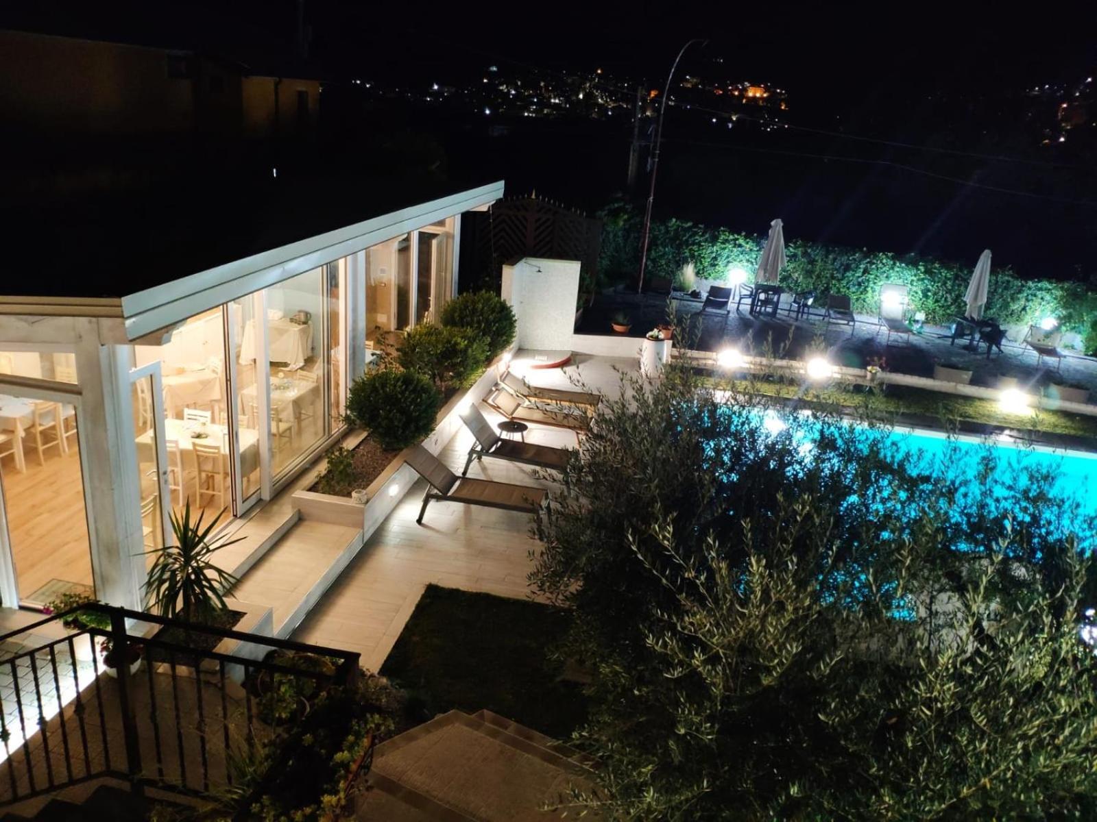 モラーノ・カーラブロ La Brezza Del Pollino Bed & Breakfast エクステリア 写真