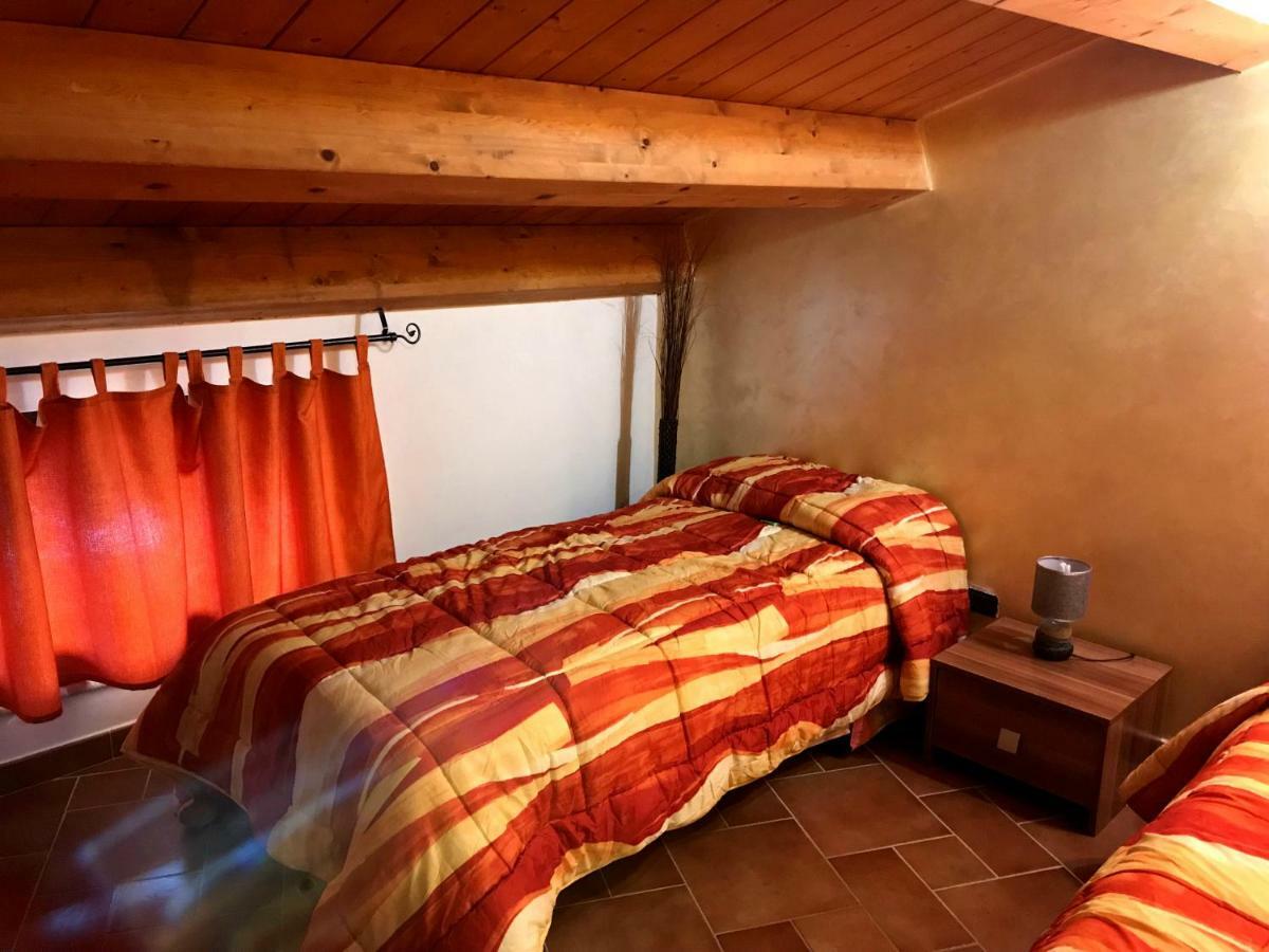 モラーノ・カーラブロ La Brezza Del Pollino Bed & Breakfast エクステリア 写真